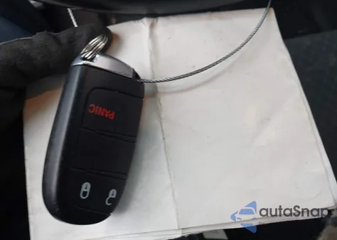 2018 Jeep Grand Cherokee Laredo 4X4 from USA, damaged, VIN 1C4RJFAG6JC349893